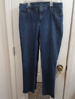 Bandolino Straight-Leg Jeans Size 12